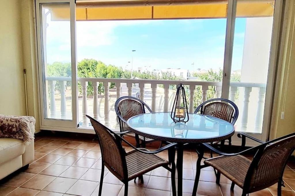 Agreable Appartement Avec Piscine Commune 圣佩德罗－德尔皮纳塔尔 外观 照片