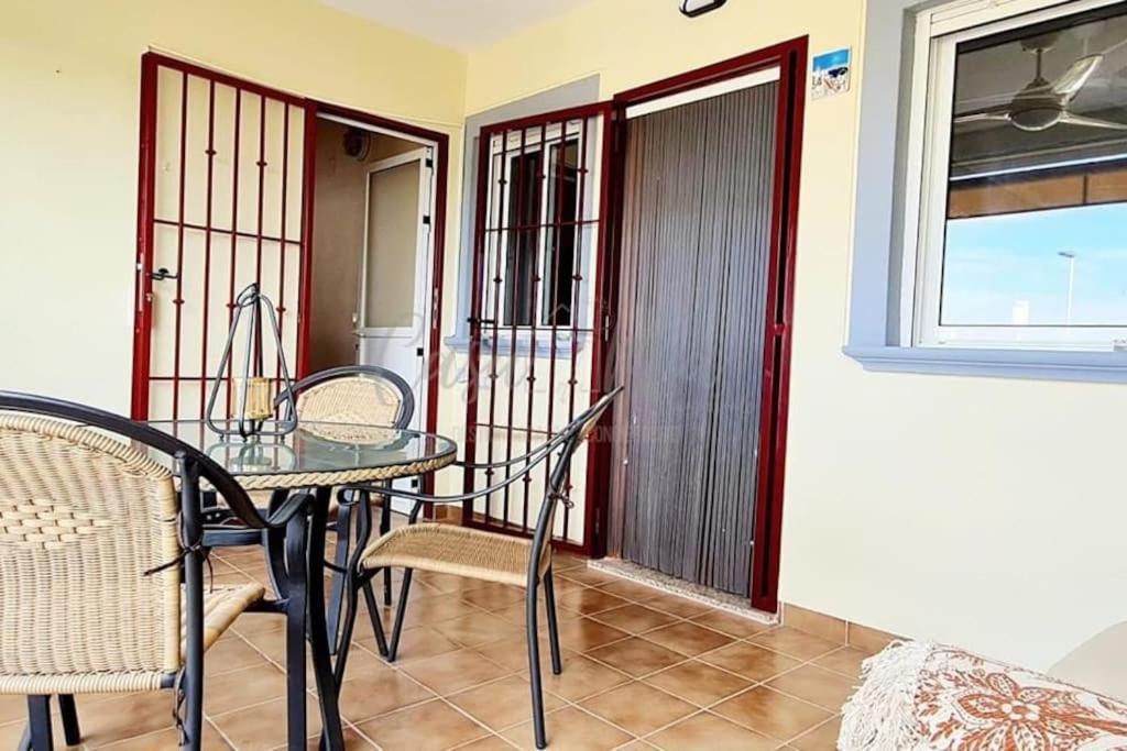 Agreable Appartement Avec Piscine Commune 圣佩德罗－德尔皮纳塔尔 外观 照片